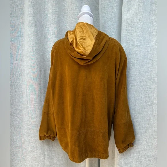 Vintage Italian brand mustard brown hooded zippedsoft suede leather jacket